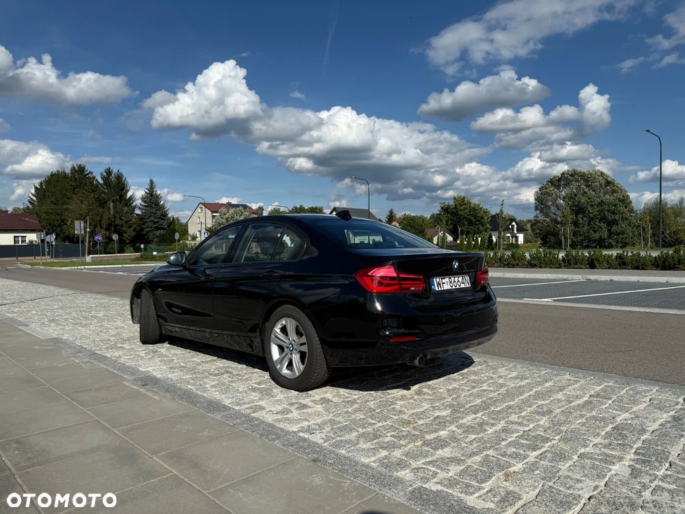 BMW Seria 3 318i Sport Line - 5