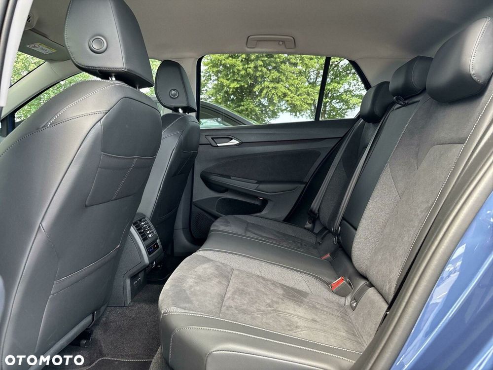 Volkswagen Golf - 14