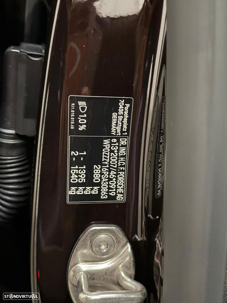 Porsche Taycan 4S - 51