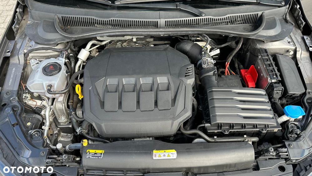 Volkswagen Polo 2.0 TSI OPF DSG GTI - 19