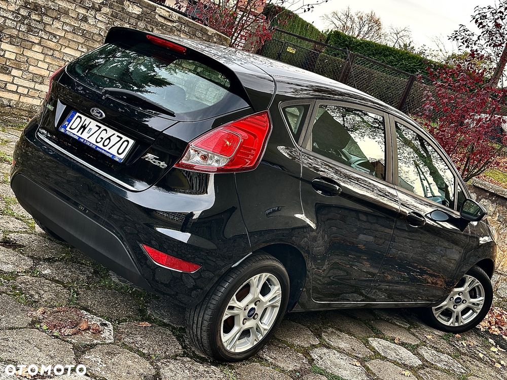 Ford Fiesta 1.0 EcoBoost Titanium - 4