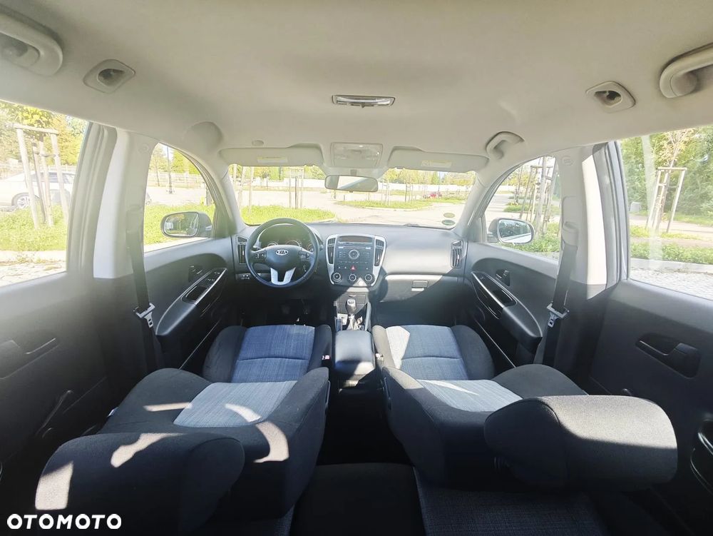 Kia Ceed Cee'd 1.6 Crdi Comfort + - 23