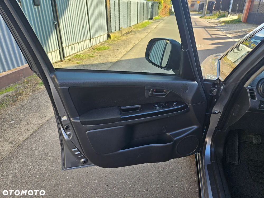 Fiat Sedici 1.6 16V 4x2 Dynamic - 15