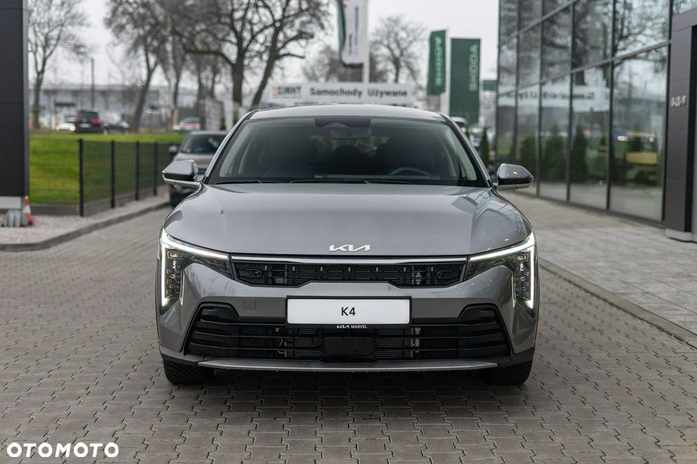 Kia K4 - 4
