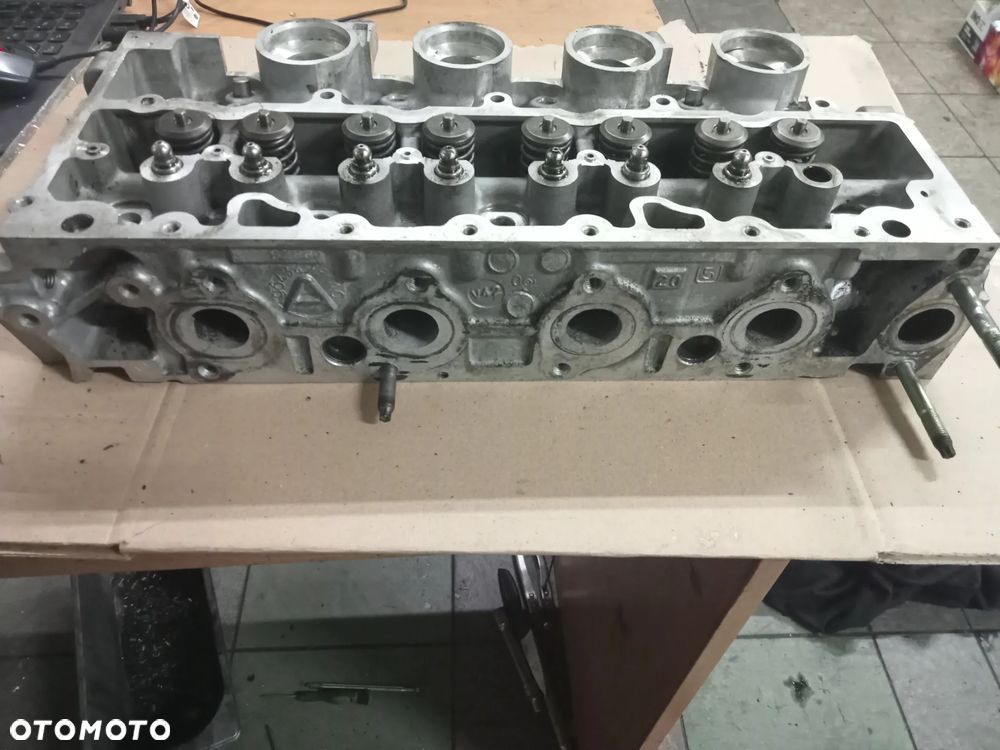 głowica citroen peugeot 1.4 hdi 9643477110 po regeneracji - 6