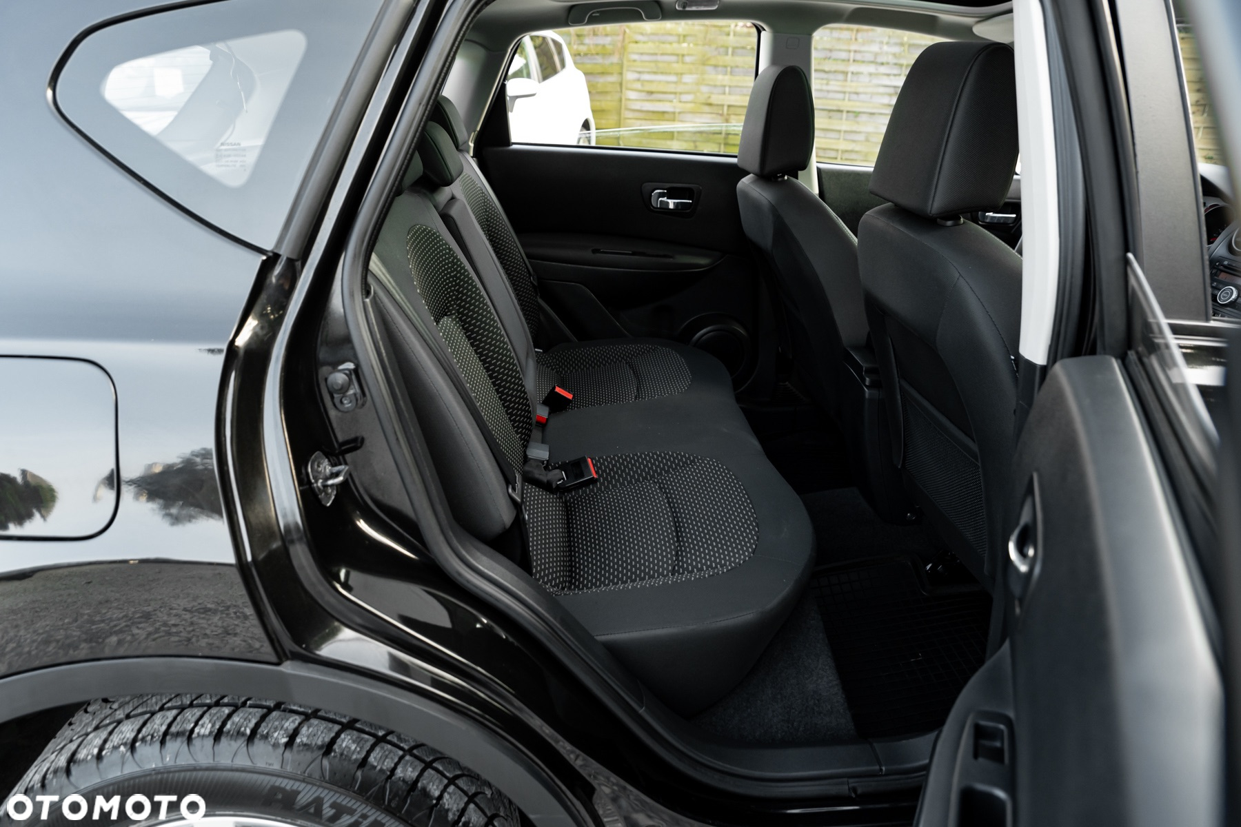 Nissan Qashqai 2.0 Lounge - 22