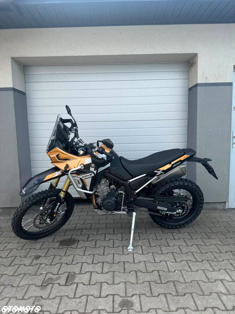KOVE 800X Rally - 1