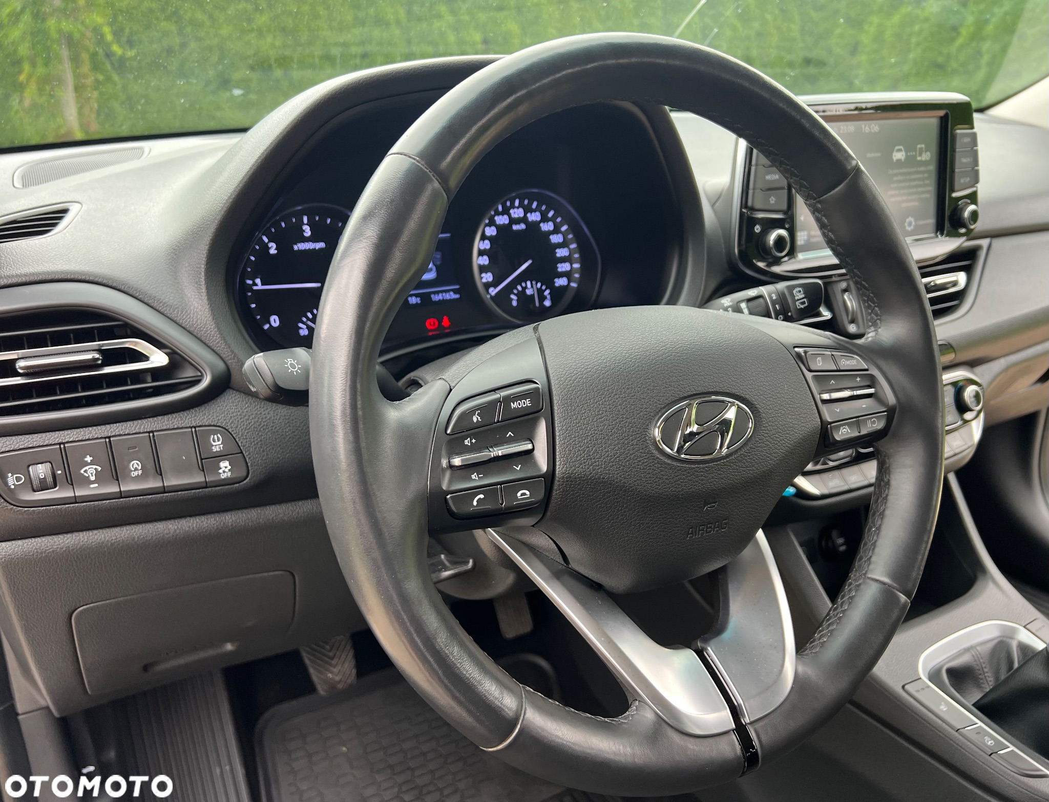 Hyundai i30 1.6 D Comfort - 25