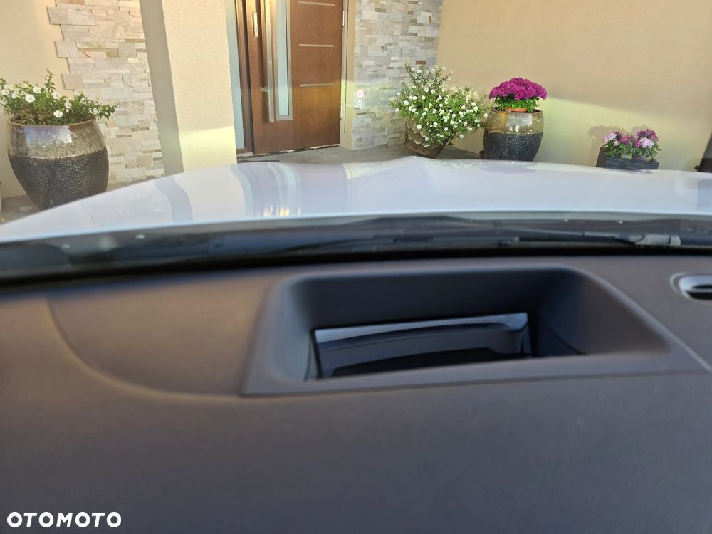 Mercedes-Benz CLA - 22