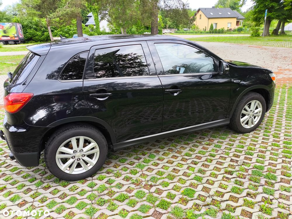 Mitsubishi ASX - 5