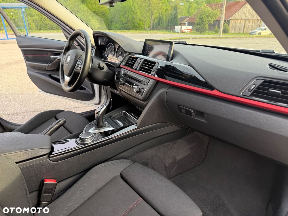 BMW Seria 3 335d xDrive Sport Line Shadow - 13