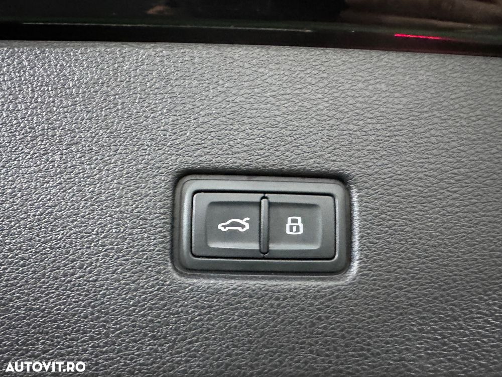 Audi Q8 3.0 55 TFSI quattro Tiptronic MHEV - 21