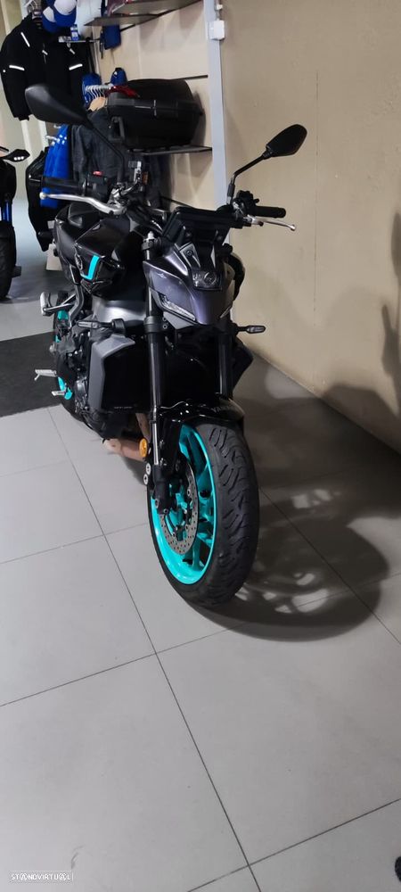 Yamaha MT-09 - 1