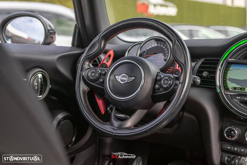 MINI 3 Portas Cooper S Auto - 20