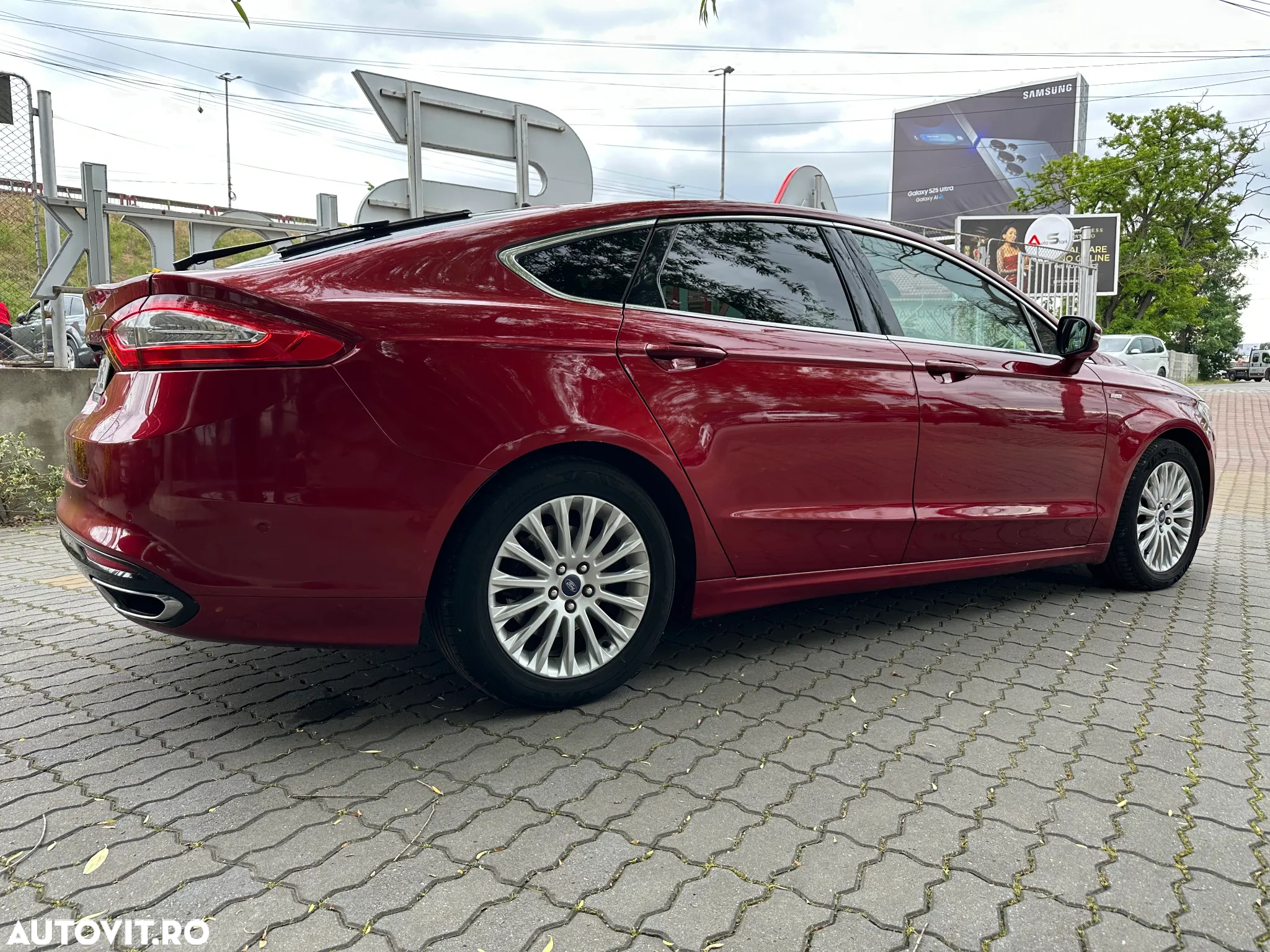 Ford Mondeo 2.0 TDCi Powershift Titanium - 14