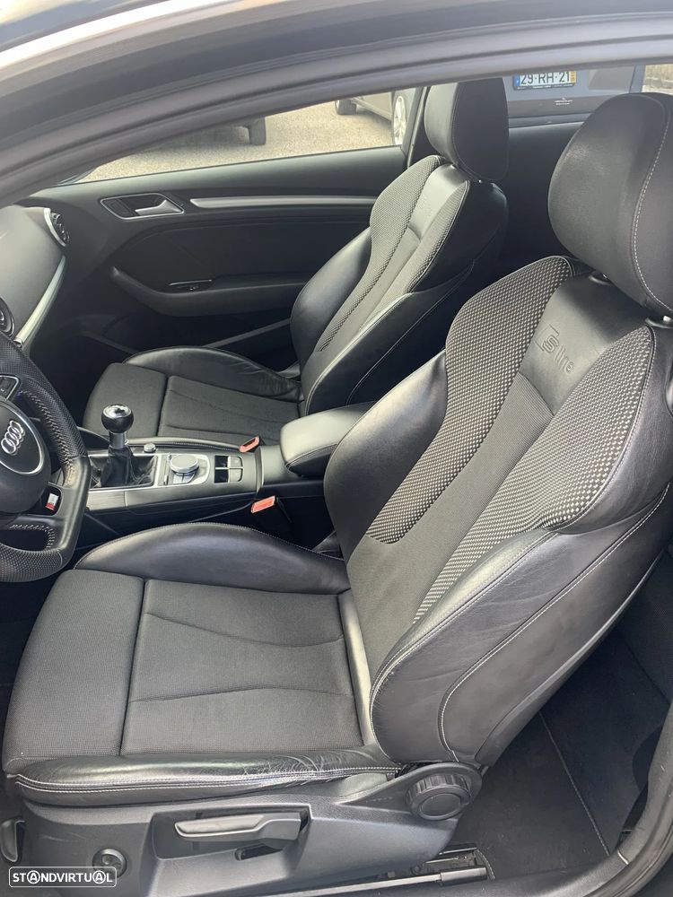 Audi A3 2.0 TDI S line Sport Pack - 22