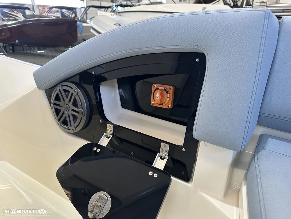 Outra não listada Joker Boat Clubman 22 Plus - 17
