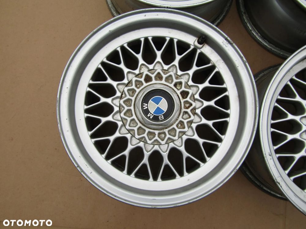 4x Felgi Aluminiowe 15 BMW E21 E24 E34 7 j 5x120 ET20 piasta 72,1 m 1179774 - 8