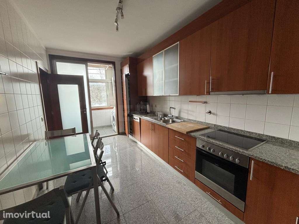 Apartamento T3 para Arrendamento - Maia (Parque dos Maninhos) - Grande imagem: 4/10