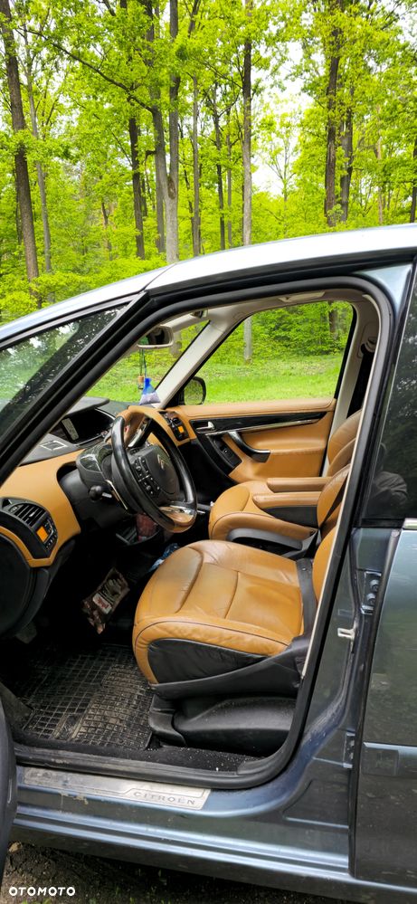 Citroën C4 Picasso 1.6 THP Exclusive - 6
