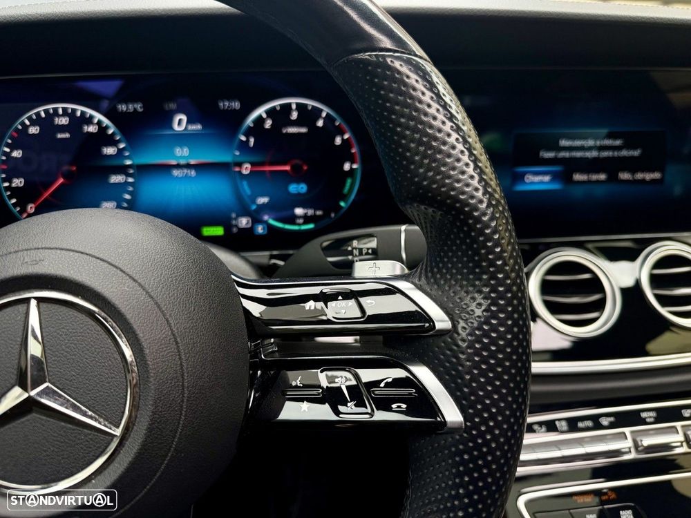 Mercedes-Benz E 300 de AMG Line - 34