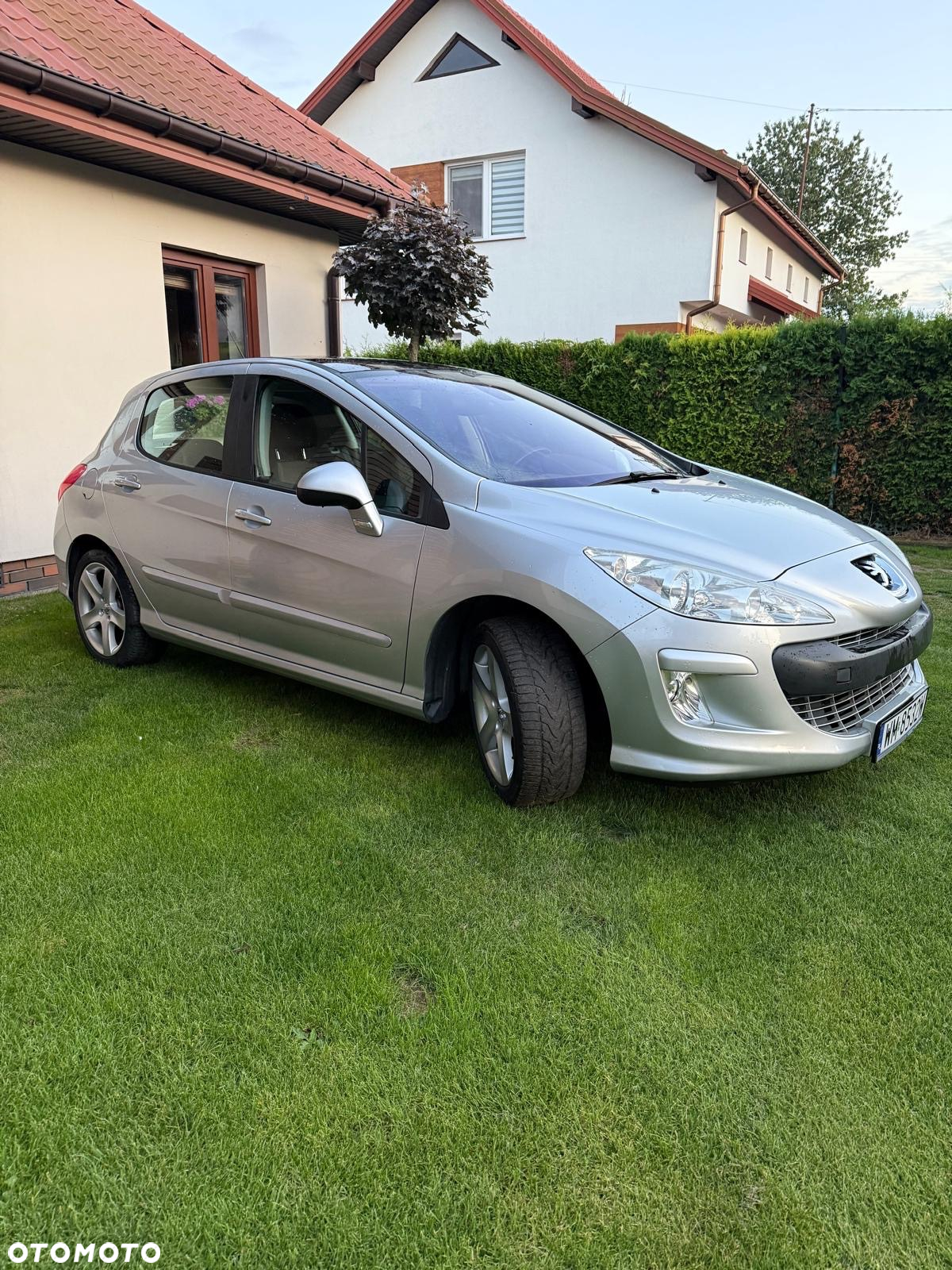 Peugeot 308 1.6 Premium Plus - 3