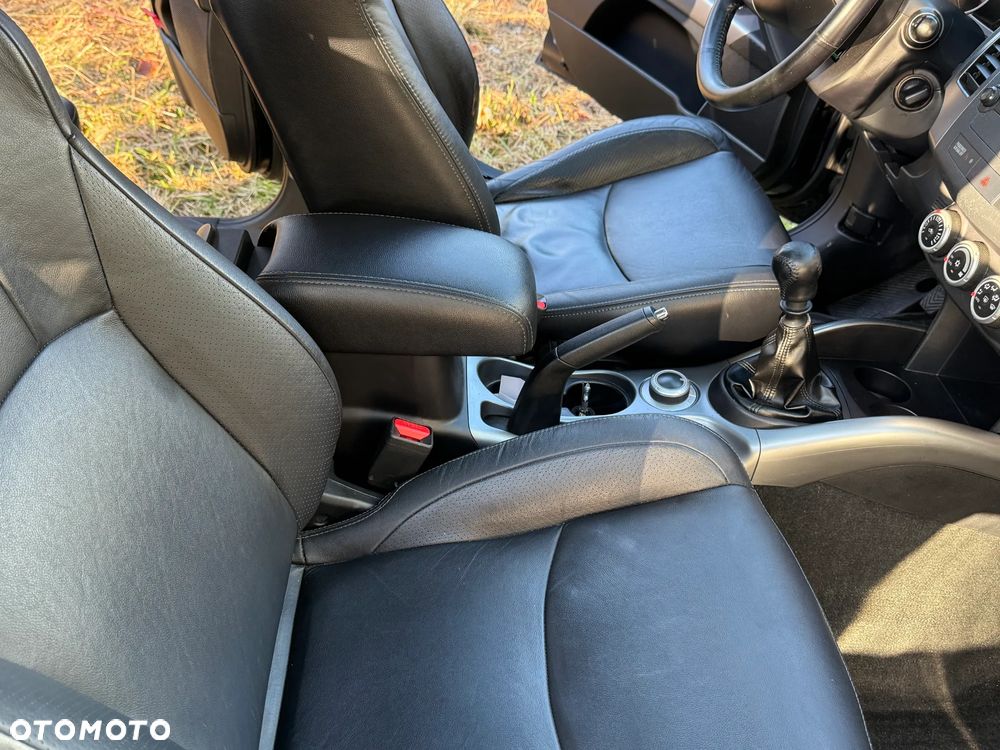 Mitsubishi Outlander 2.0 DID Intense + - 20