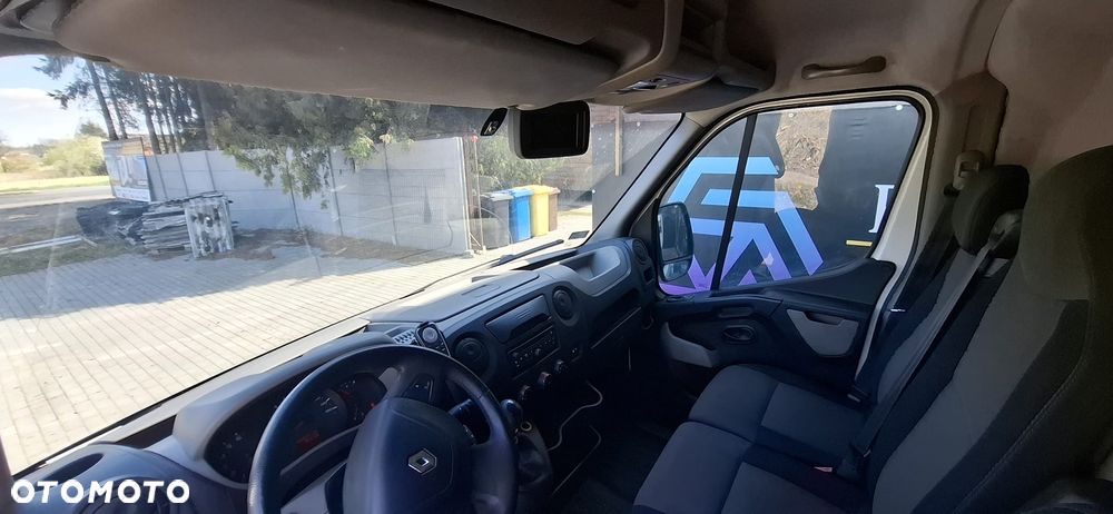 Renault Master - 15