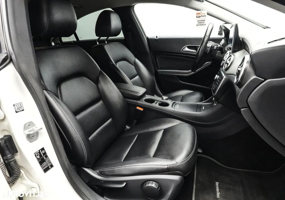 Mercedes-Benz CLA 200 d 7G-DCT - 14