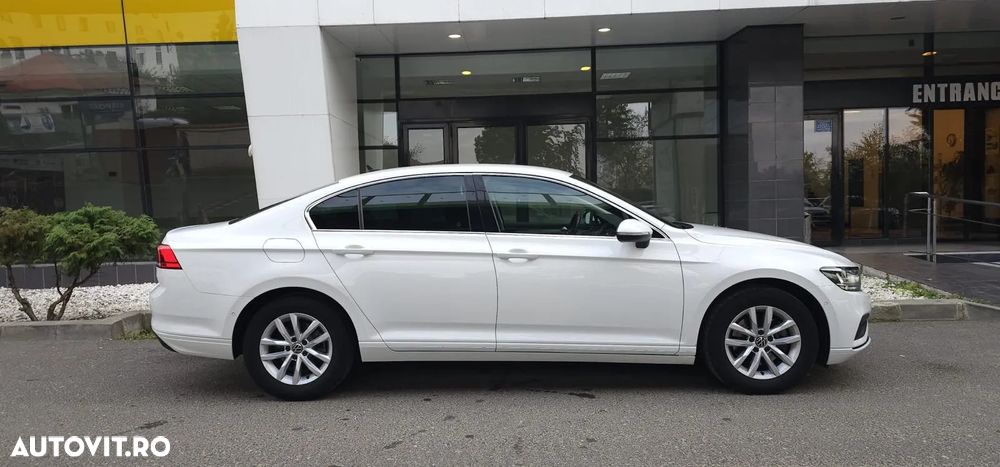 Volkswagen Passat 2.0 TDI DSG Comfortline - 18
