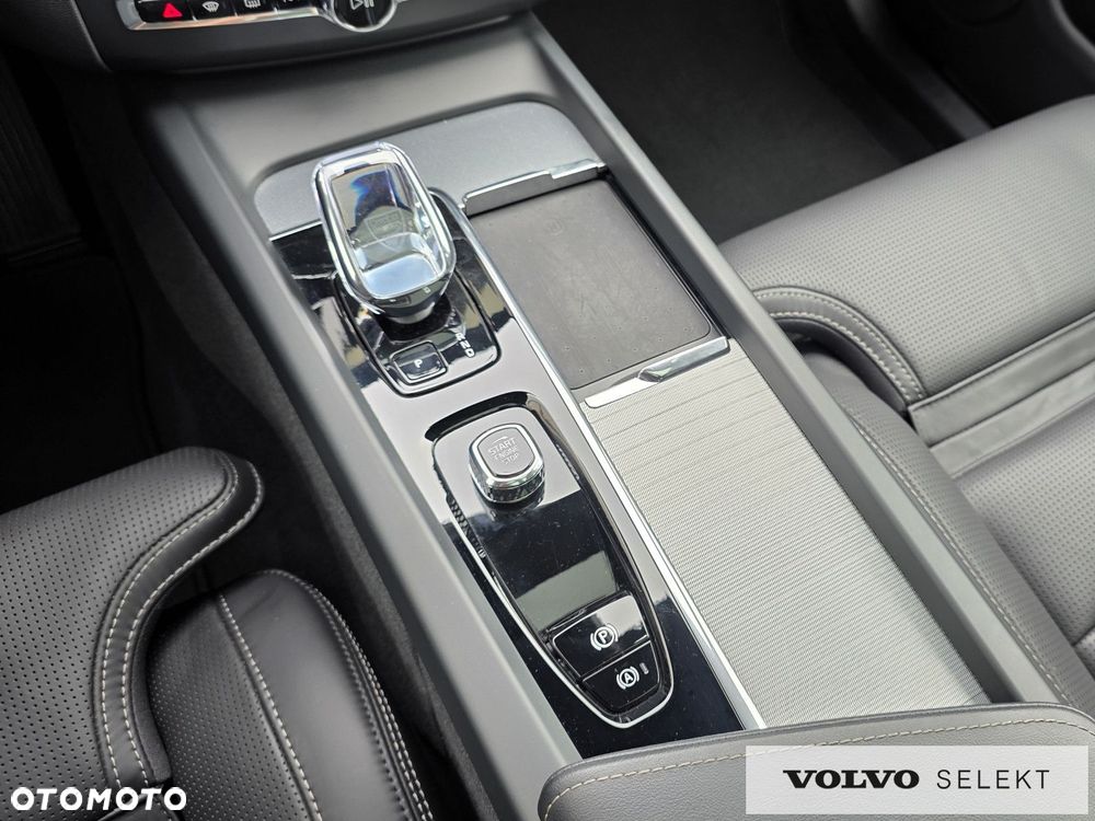 Volvo XC 60 - 34