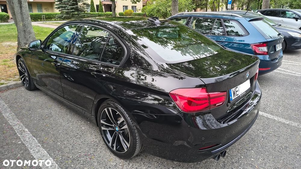 BMW Seria 3 330i M Sport Shadow - 1