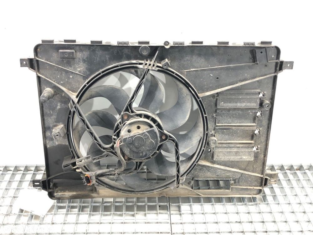 WENTYLATOR CHŁODNICY - 222.00 PLN - VOLVO V70 III (135) 2007 - 2016 T5 177 kW [241 KM] benzyna 2010 - 2