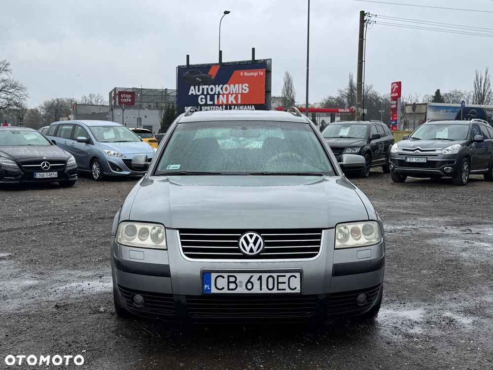 Volkswagen Passat 1.9 TDI Highline - 15