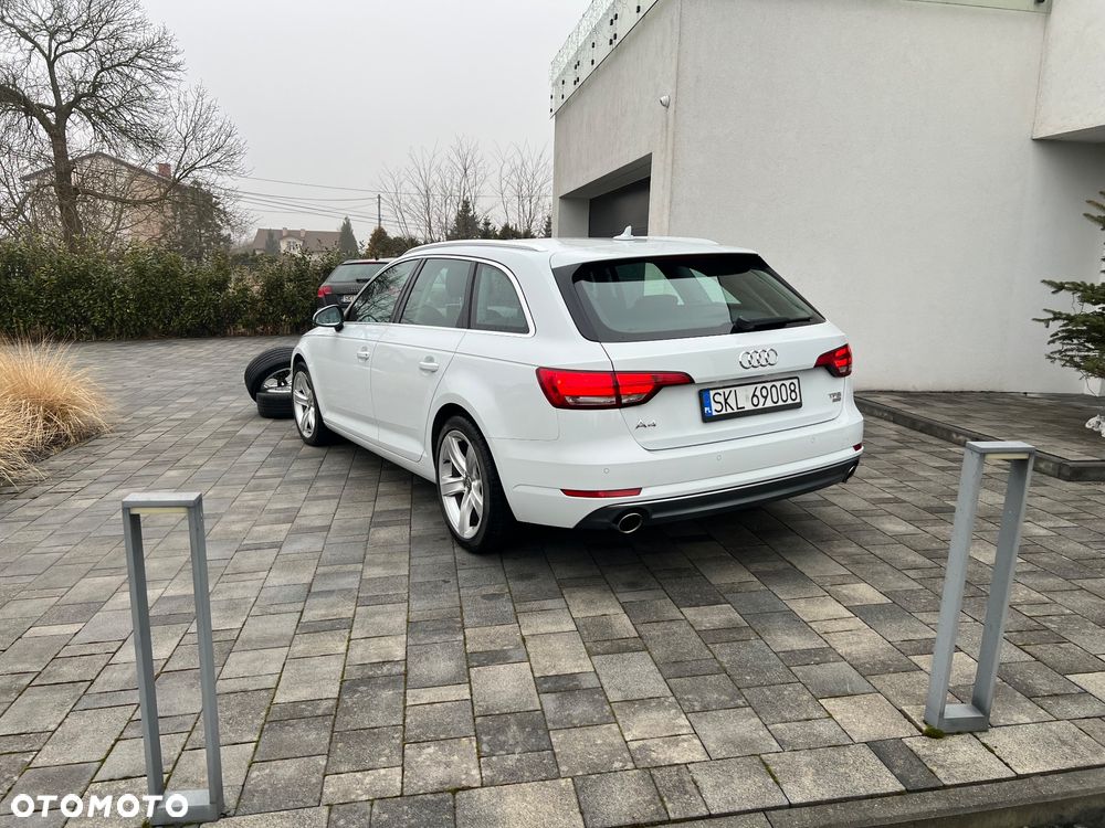 Audi A4 Avant 2.0 TFSI ultra S tronic - 14