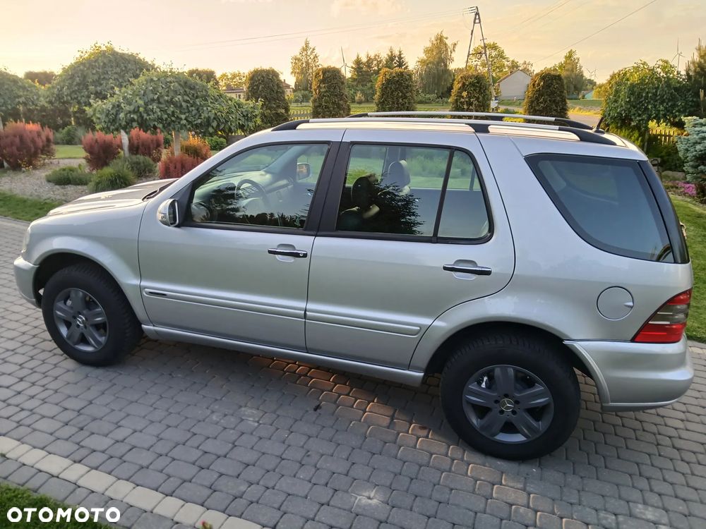 Mercedes-Benz ML - 10