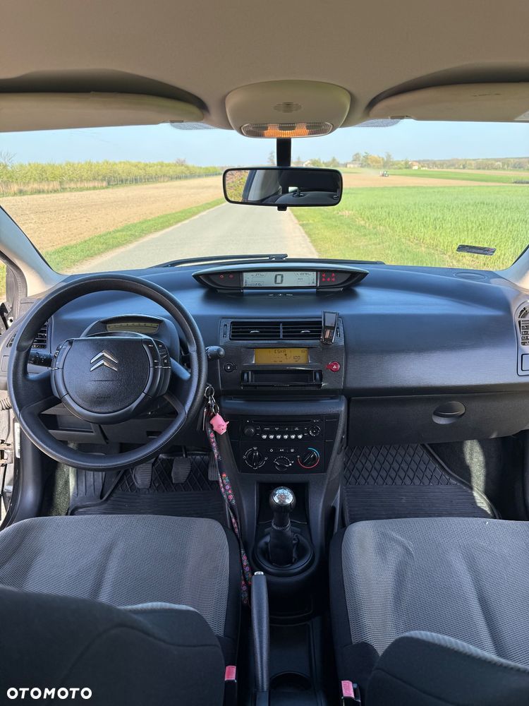 Citroën C4 1.6 16V X - 14