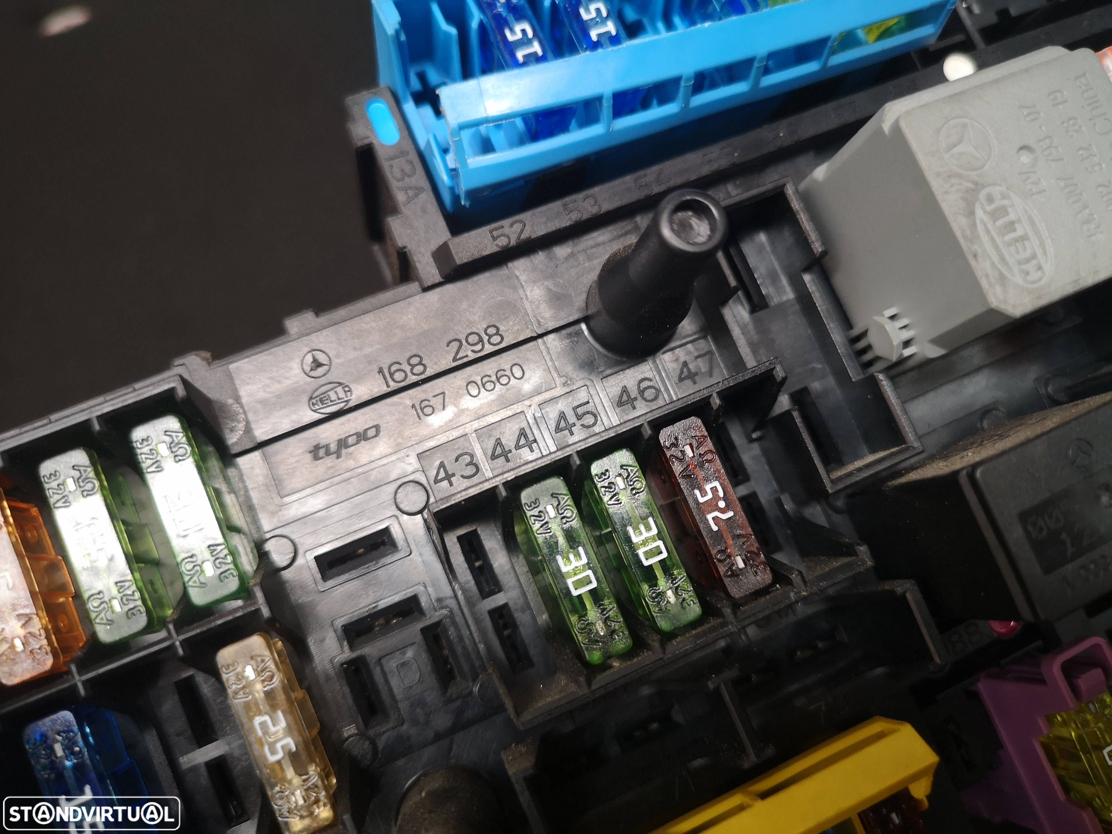 Caixa de FUSIVEIS  Mercedes w204 class C 2011-2014 - 5