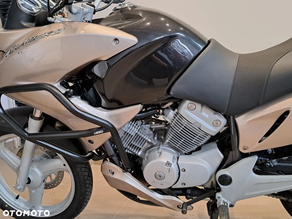 Honda Varadero - 12