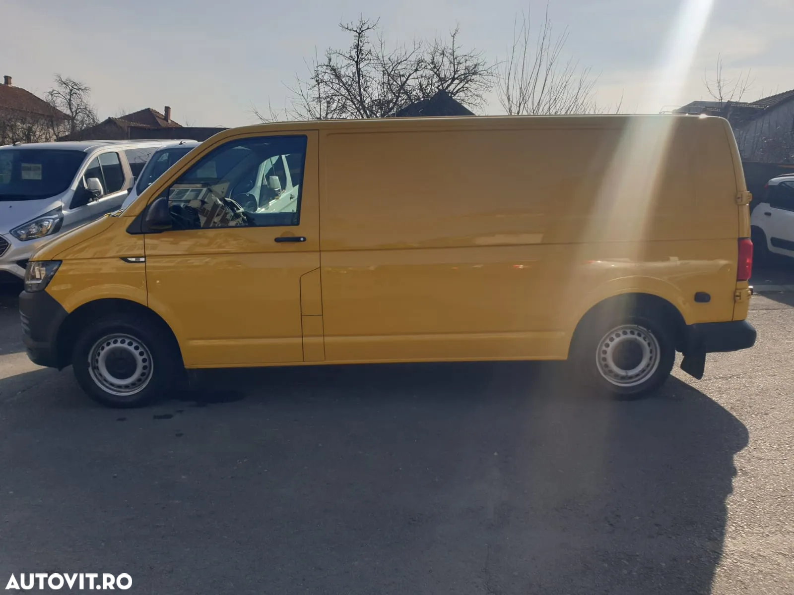 Volkswagen Transporter Kombi T6 2.0 TDI 75 kW LR - 4
