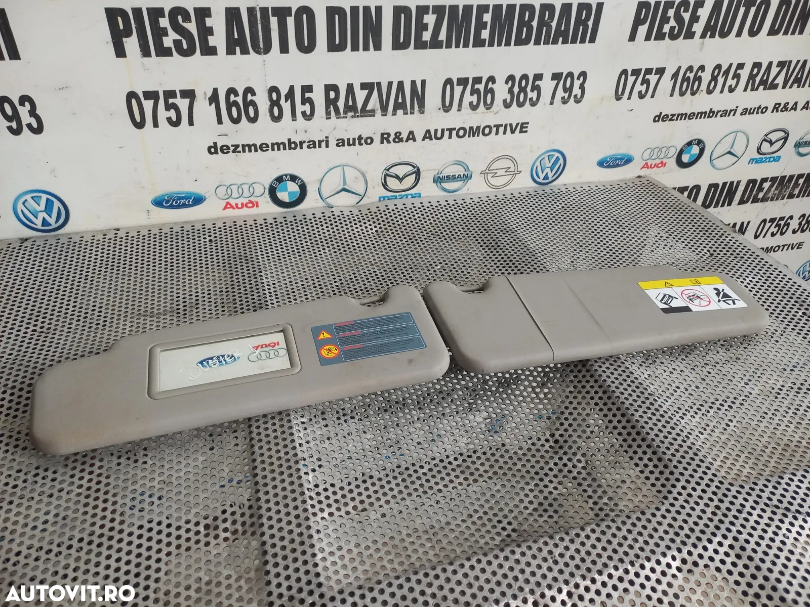 Parasolare Parasolar Dacia Duster An 2010-2011-2012-2013-2014-2015-2016-2017 - Dezmembrari Arad - 4