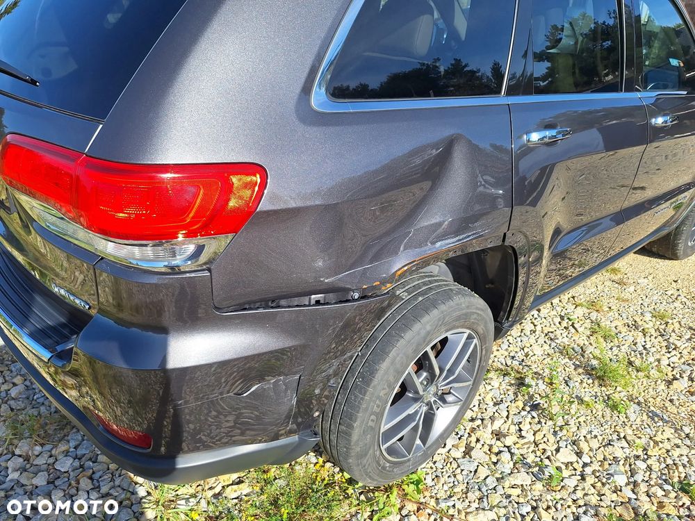 Jeep Grand Cherokee - 8