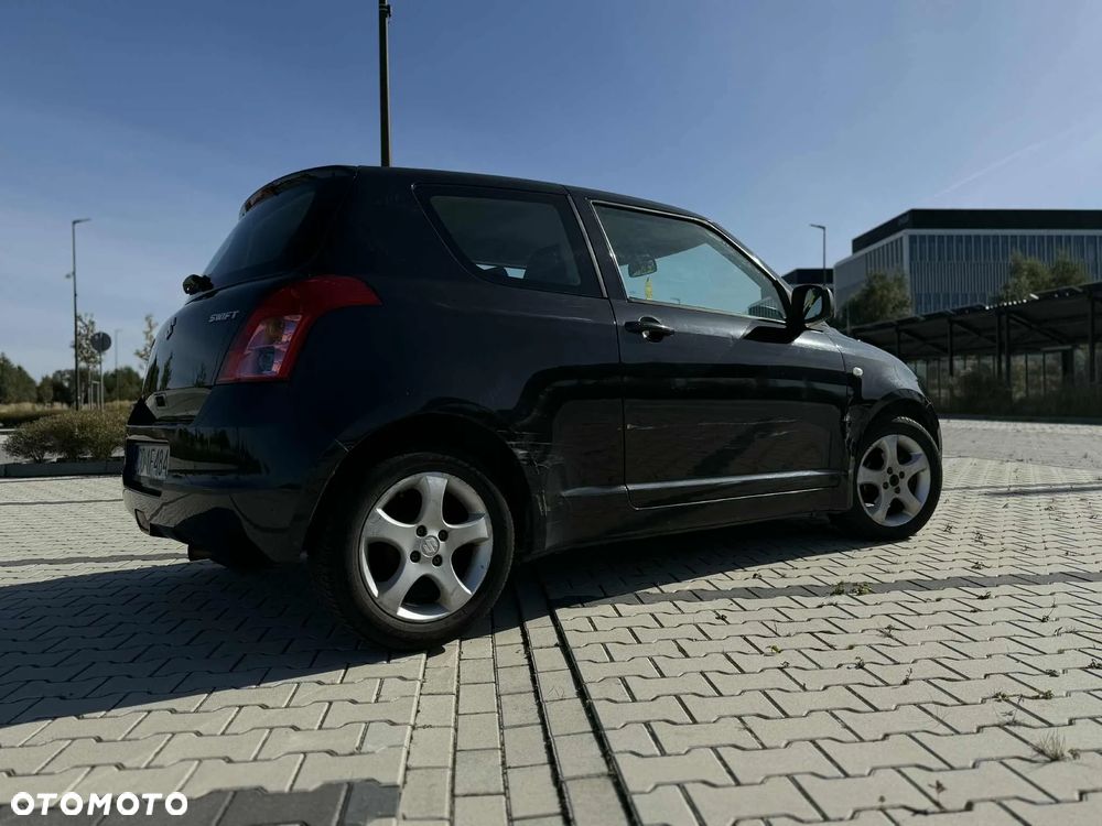 Suzuki Swift - 7