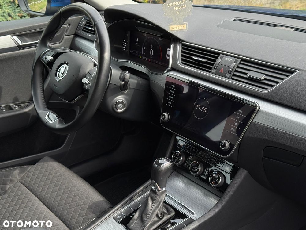 Skoda Superb 1.5 TSI Ambition DSG - 24