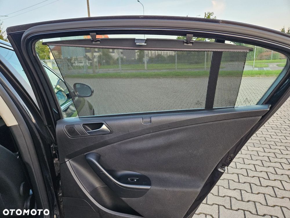 Volkswagen Passat ver-1-8-tsi-comfortline - 13