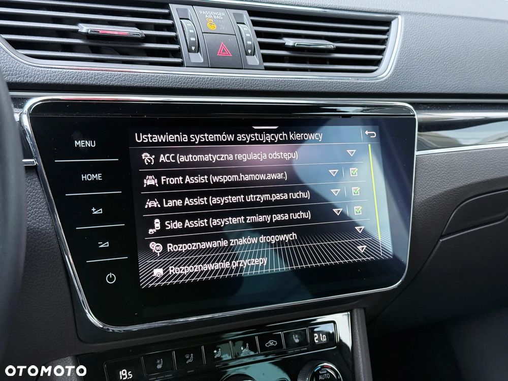 Skoda Superb 2.0 TSI L&K DSG - 40