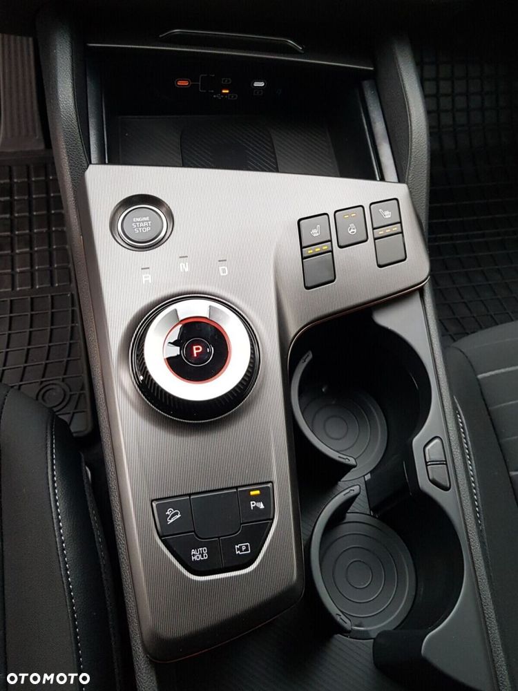 Kia Sportage 1.6 T-GDI HEV Anniversary 2WD - 23