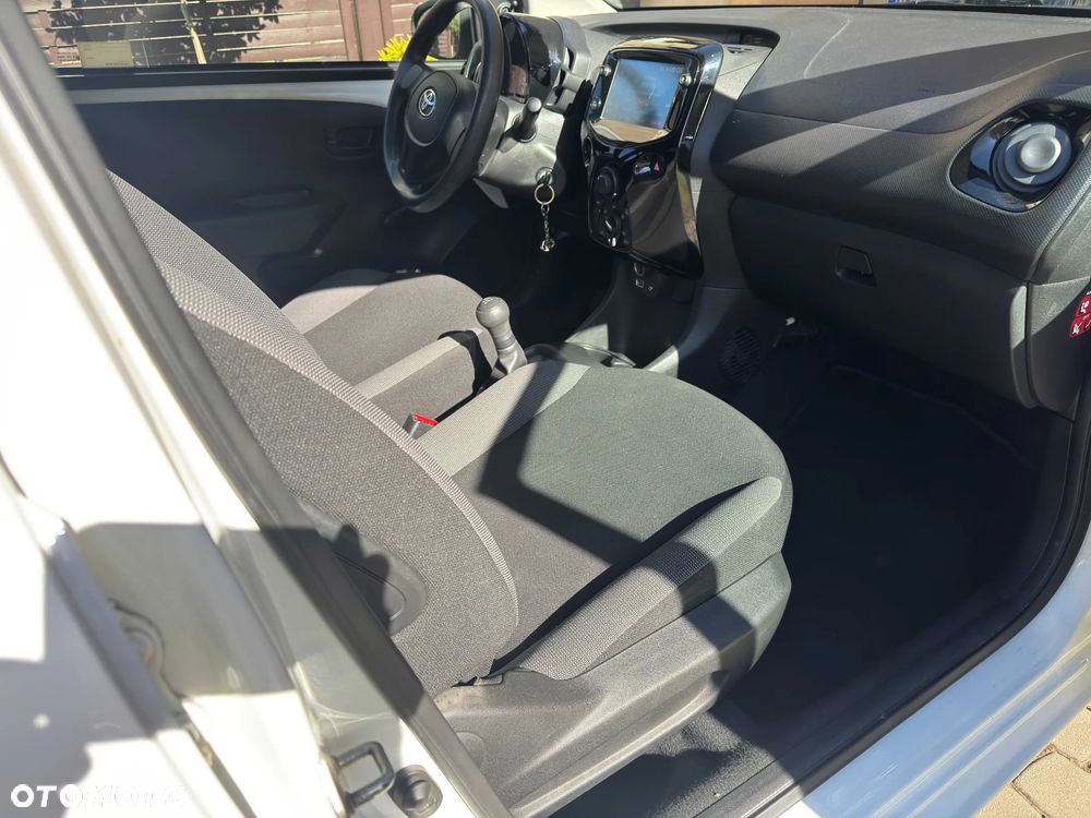 Toyota Aygo 1.0 VVT-i Black Edition - 6