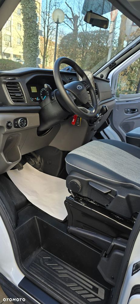 Ford Eura Mobil Profila - 9