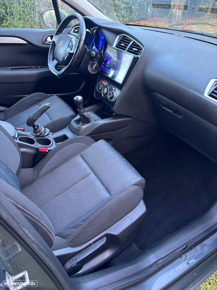 Citroën C4 1.6 HDi SX RFM - 6